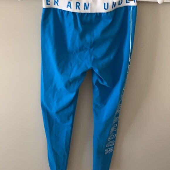 Under Armour pants  - Picture 3 of 4
